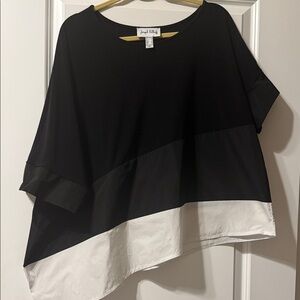 Joseph Ribkoff Asymmetrical Black and White Tee